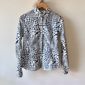 miki thumb button down